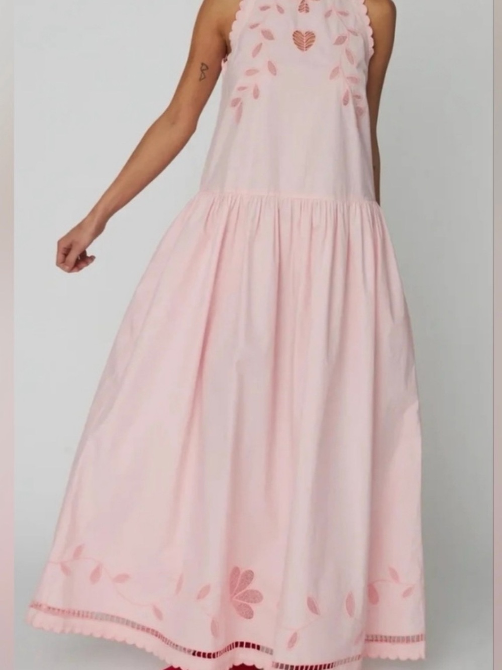 Stella Nova Sleeveless Light Pink Embroidered Maxi Dress - Picture 2 of 11